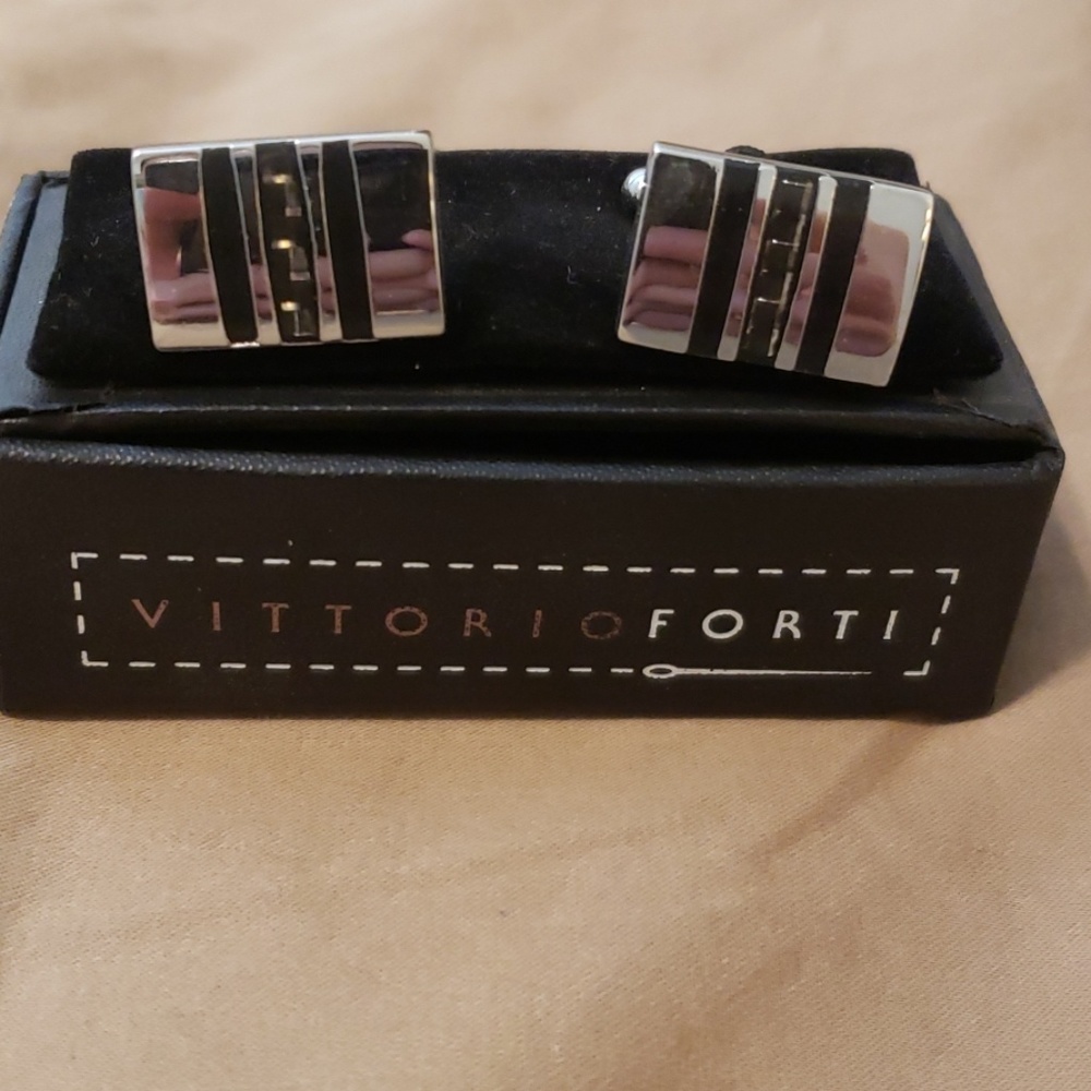 Cuff links